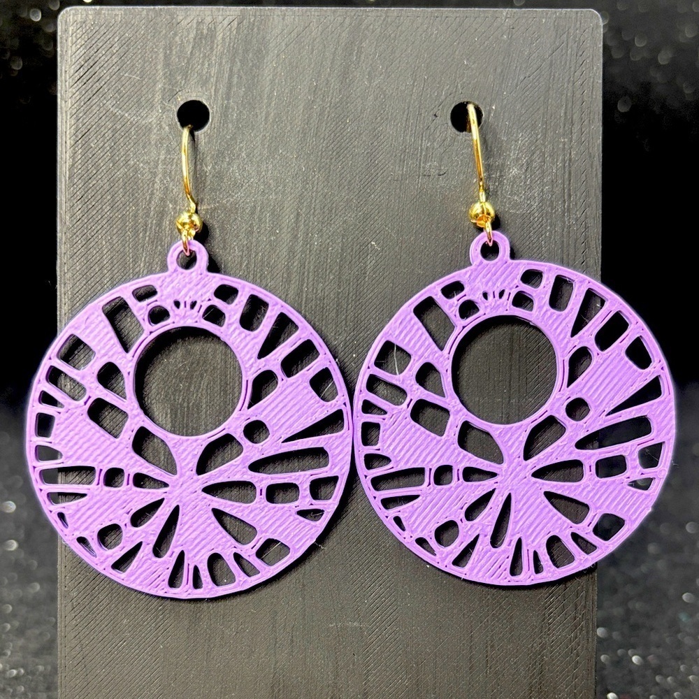 The Frame Curve Purple  Earrings
